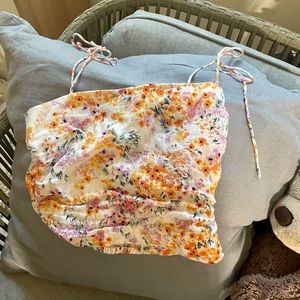 Linen blend floral top